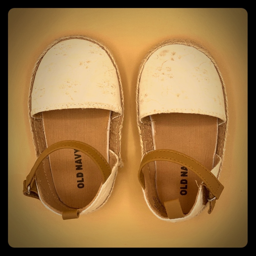 Old Navy Sandals